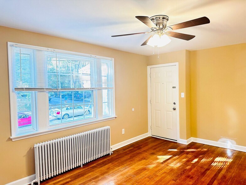 Building Photo - 8311 Garland Ave