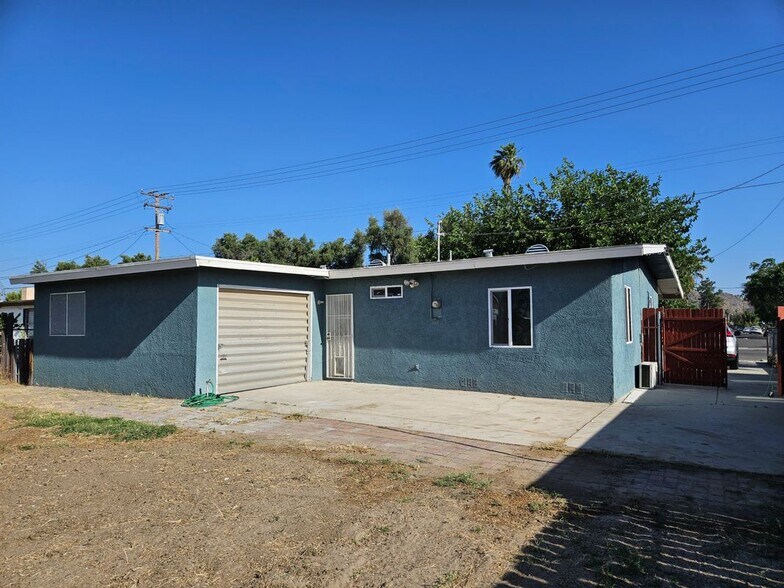 Building Photo - 712 Whittier Ave