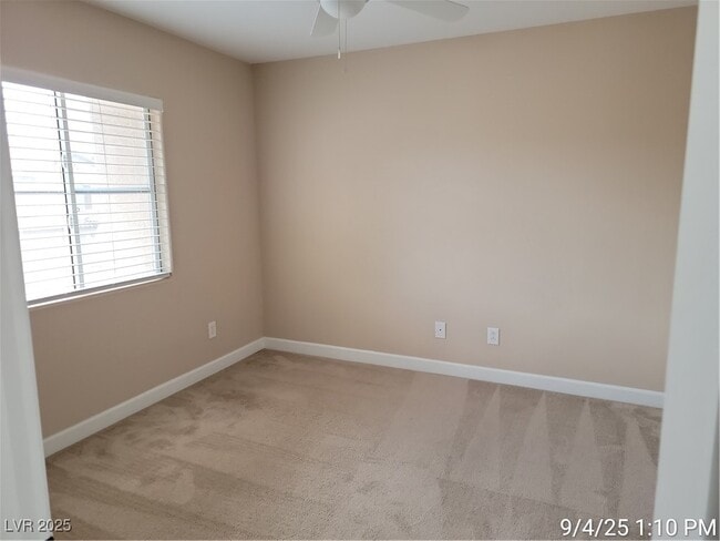 Building Photo - 856 Blushing Rose Pl
