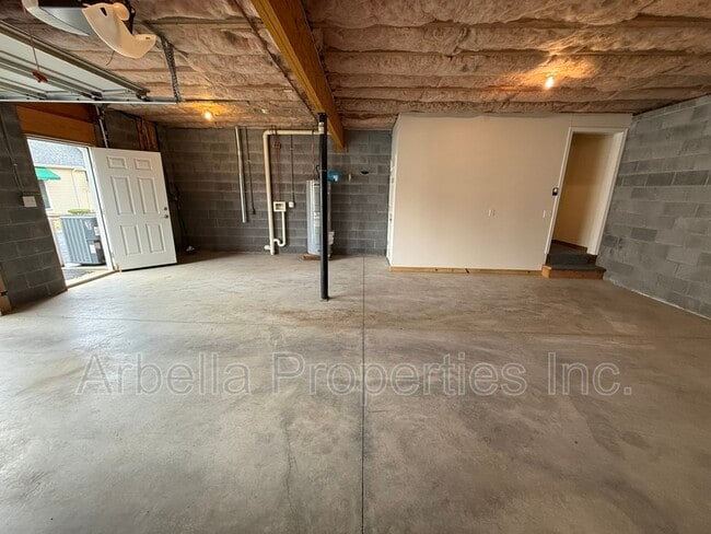 Building Photo - 1309 Kensington Place