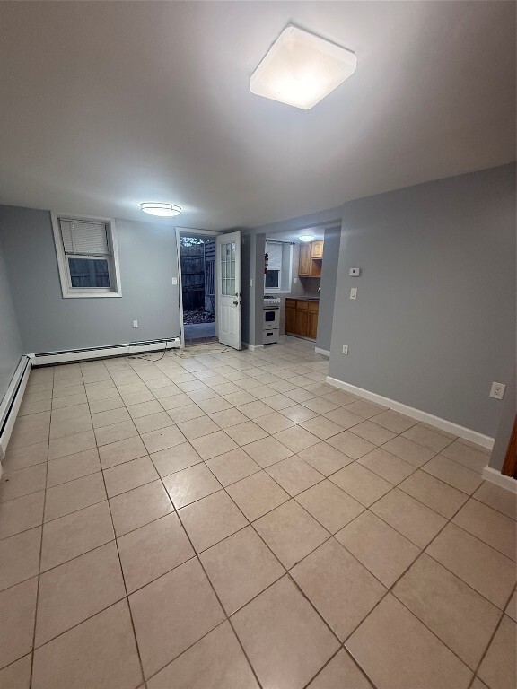 Building Photo - 337 1/2 Riverside Dr