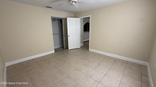 Building Photo - 508 Tasco Ave SW