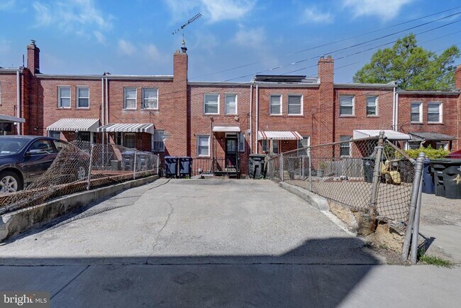 Building Photo - 4607 North Capitol St NE