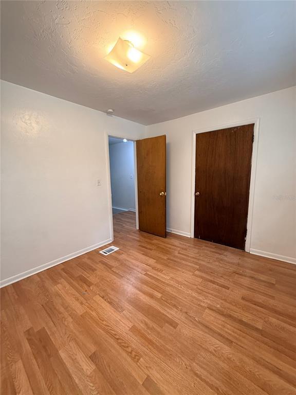 Building Photo - 2614 SW 31st Pl