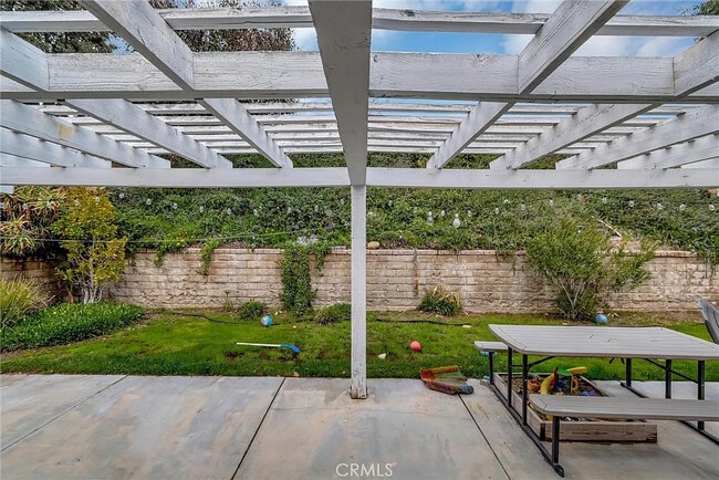 Building Photo - 23863 Bennington Dr