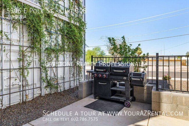 Building Photo - 5306 E Polk St