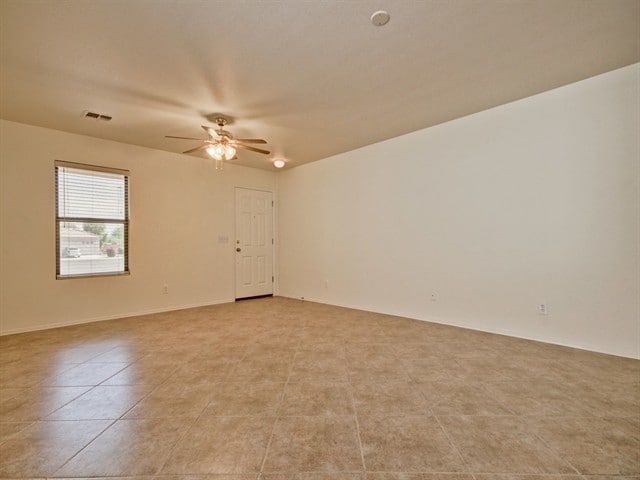 Building Photo - 15617 W Caribbean Ln