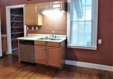 Kitchen with sink and dishwasher. - 3230 PARK AVE