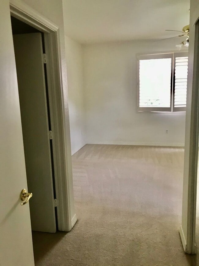 Building Photo - Cute House in Sun City Roseville!