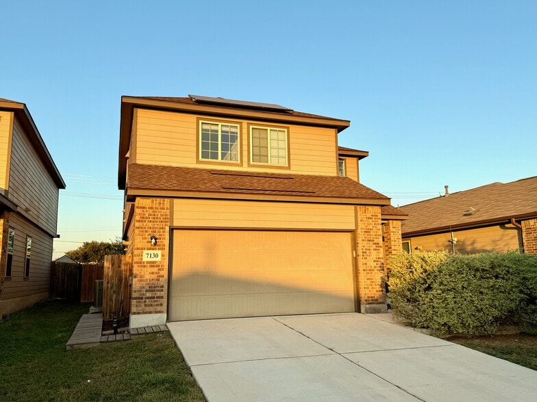 Primary Photo - 7130 Cozy Run