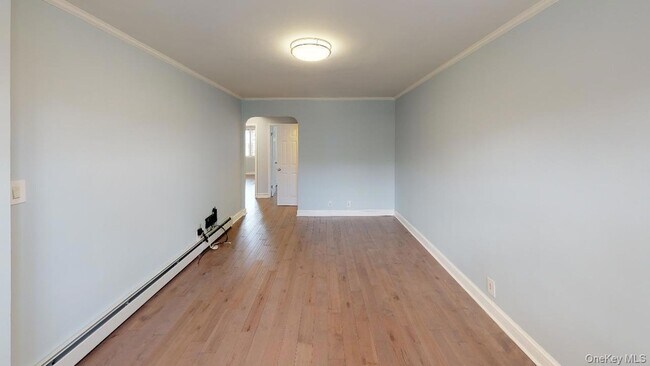 Building Photo - 67-12 Juno St