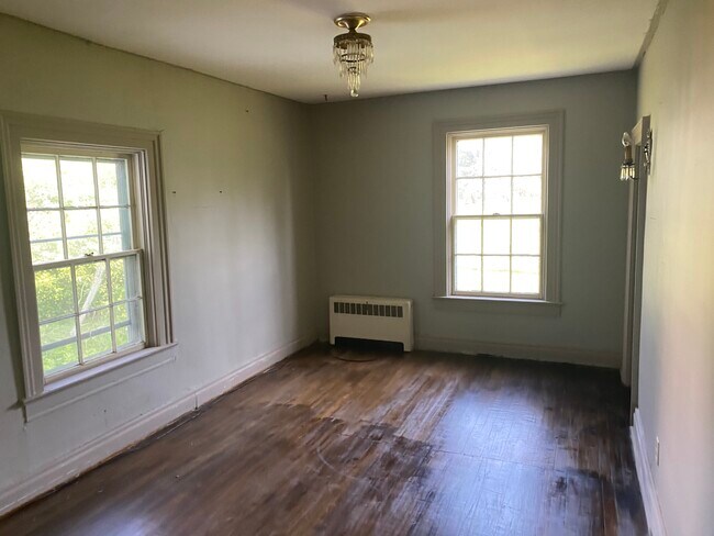 Building Photo - 1455 N Brookfield Rd