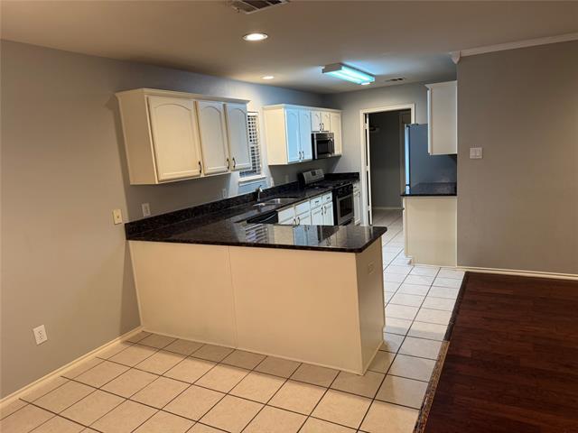 Building Photo - 1401 Hill Lockwoods Dr