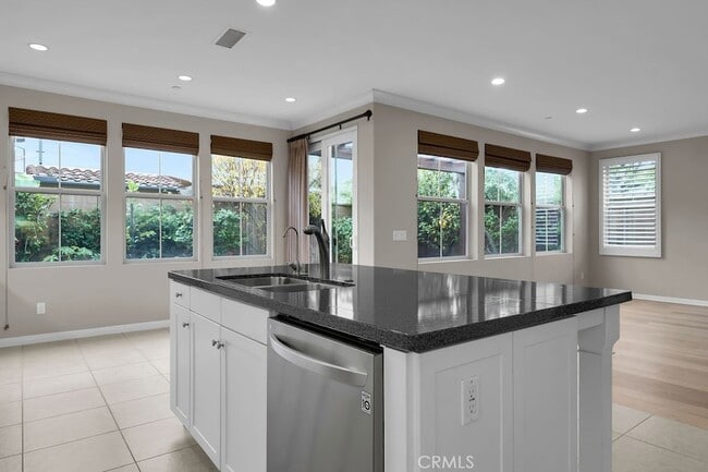 Building Photo - 89 Devonshire