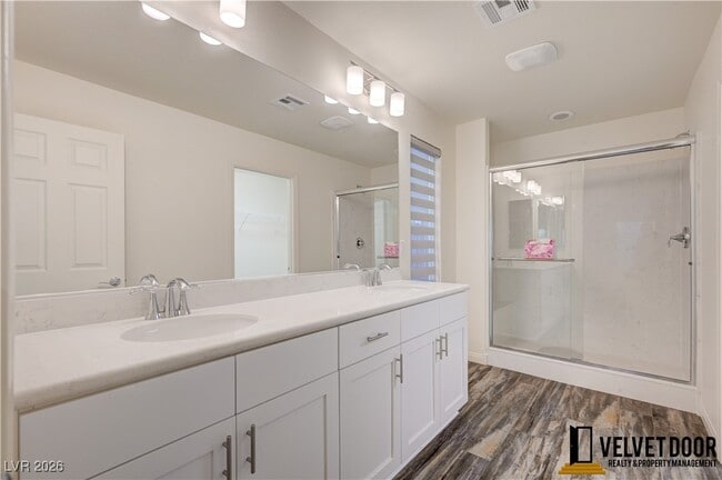 Building Photo - 9829 Grey Sands St