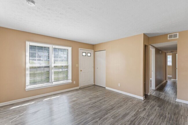 Building Photo - Welcome to your gorgeous new home!