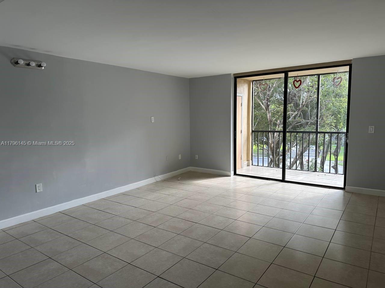 Building Photo - 8420 SW 133rd Avenue Rd