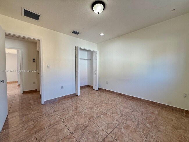 Building Photo - 6035 SW 162nd Path