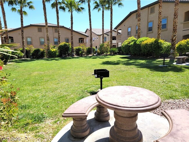 Building Photo - 8985 S Durango Dr