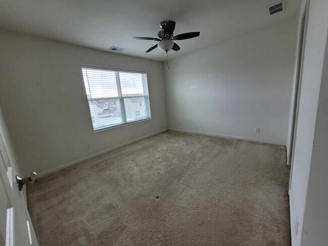 Bedroom3 - 646 Vine St