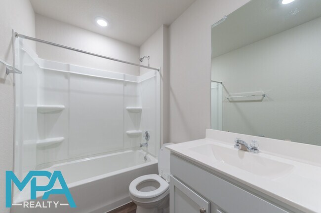 Building Photo - 5816 Berriweather Dr