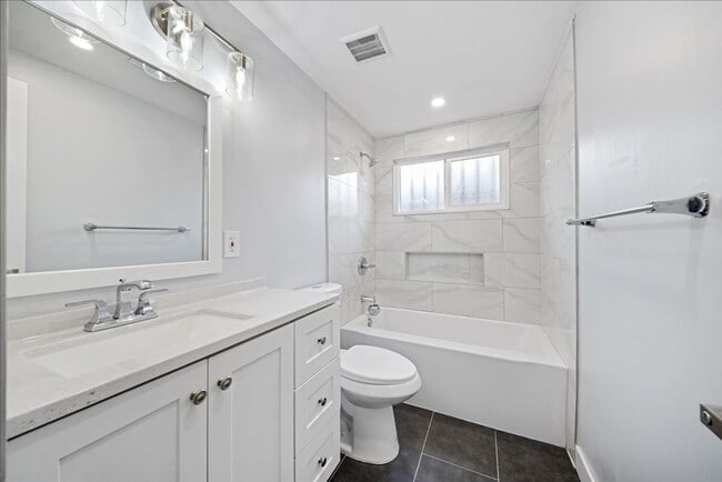 Building Photo - 2308 Cortez Ln