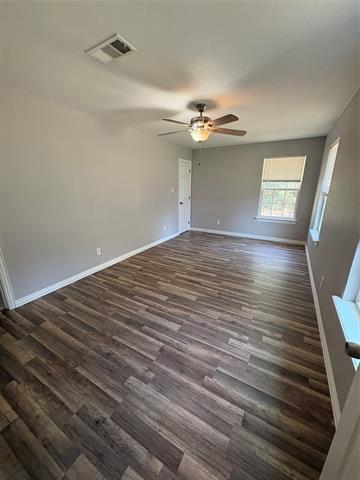 Building Photo - 549 Neomi Ave