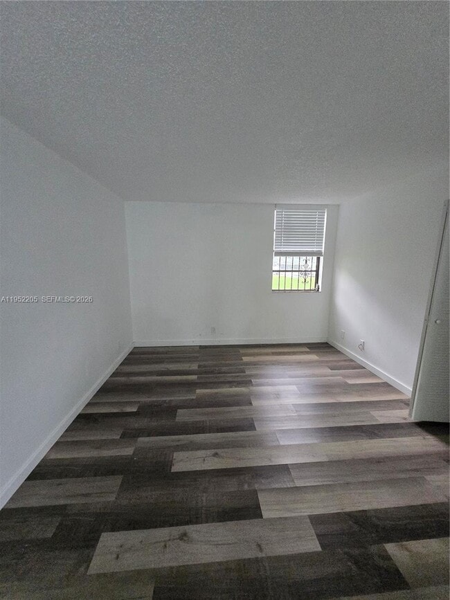 Building Photo - 12219 SW 14th Ln