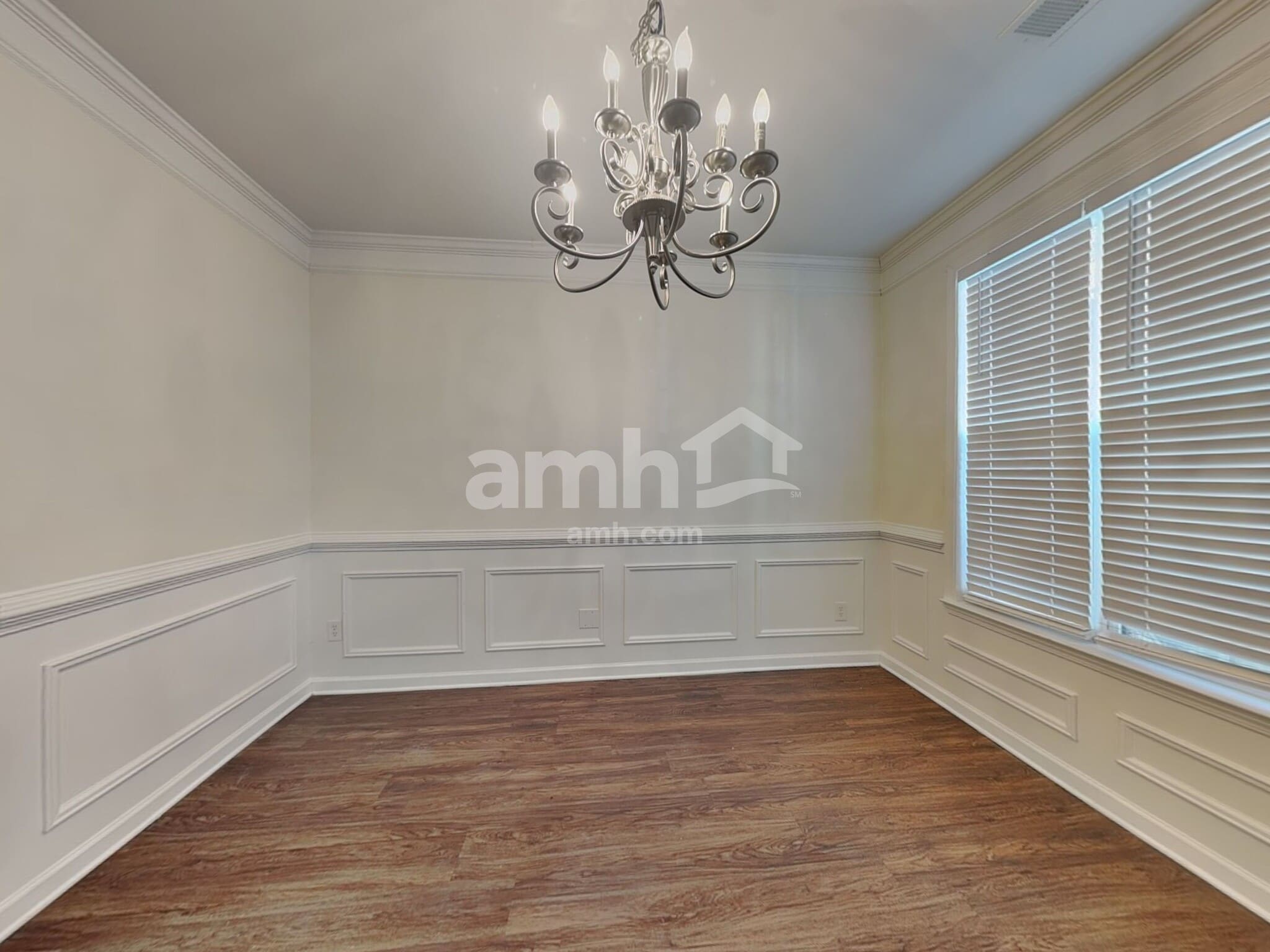 Building Photo - 836 Topaz Valley