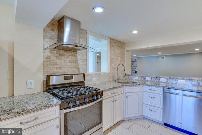 Building Photo - 1206 Riggs Ct