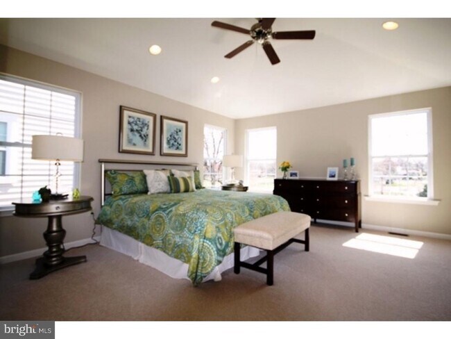 Building Photo - 431 Williamson Ct