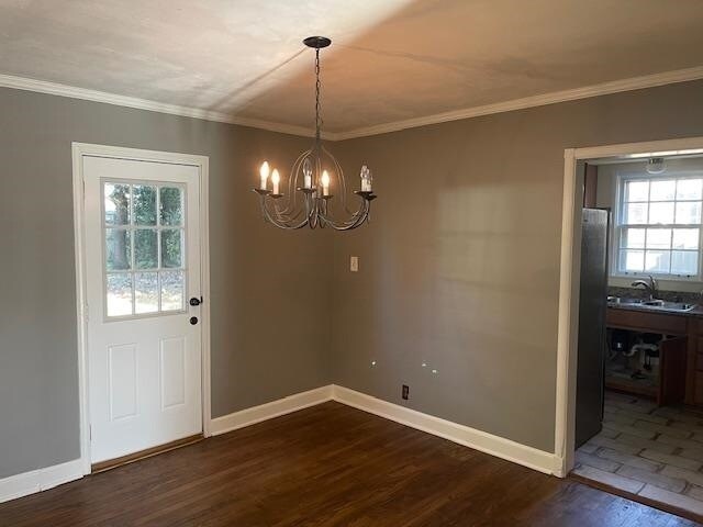 Building Photo - 3634 Cowden Ave