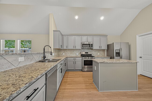 Building Photo - 6238 Milbridge Creek Ln