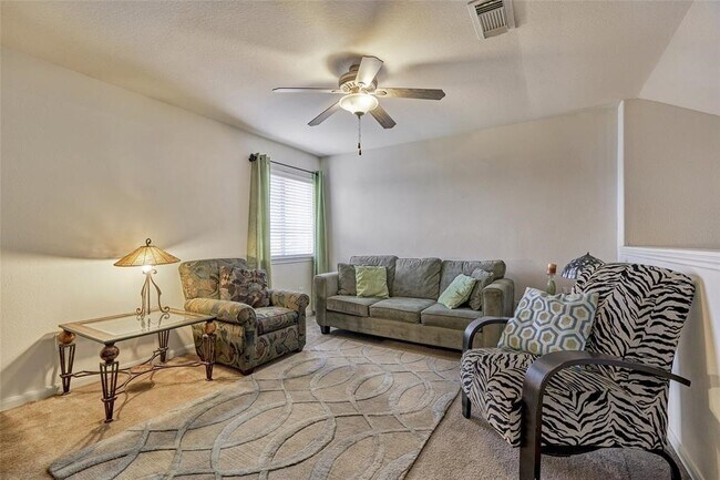 Building Photo - 21519 Falvel Sunrise Ct