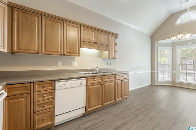 Building Photo - 114 Hayesbury Ln