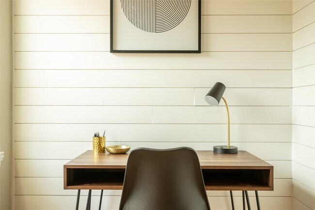 Building Photo - 3209 Ave N Ursuline St