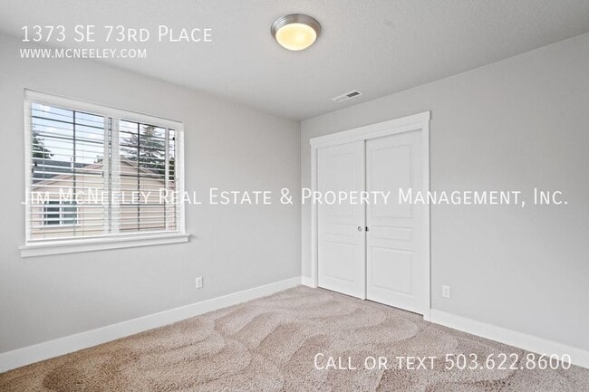 Building Photo - 1373 SE 73rd Pl