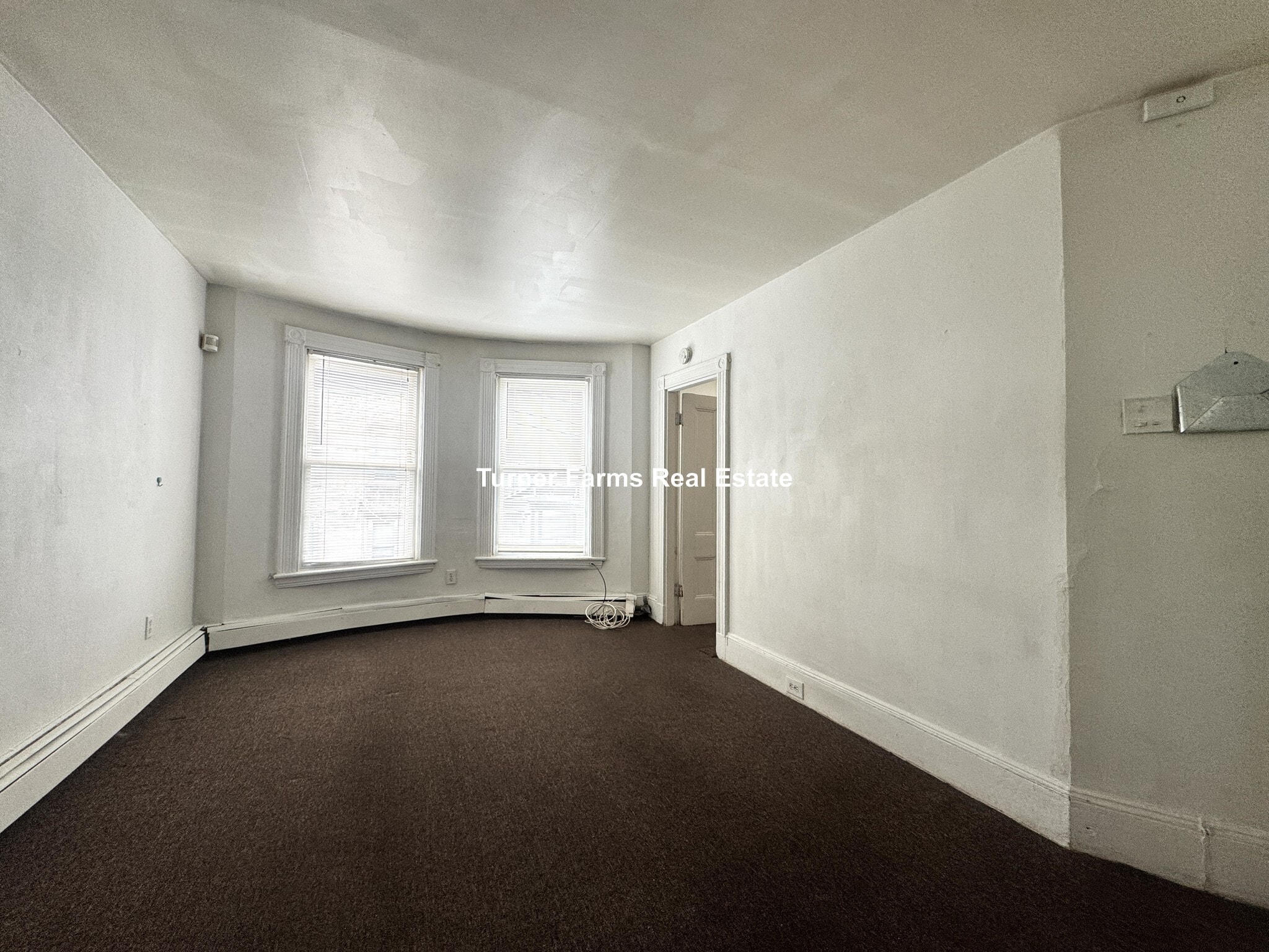 Building Photo - 8 Parker Hill Ave