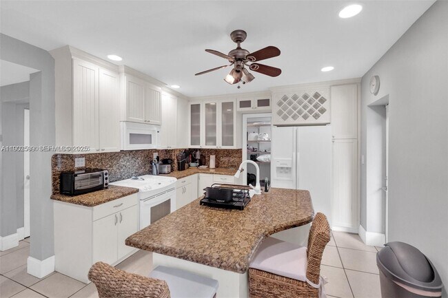 Building Photo - 1033 NW 6th St