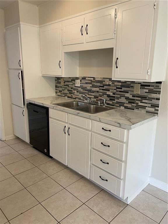 Building Photo - 211 Spur Dr