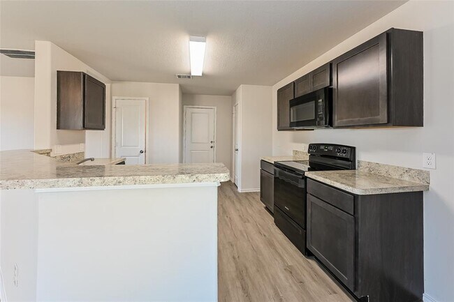 Building Photo - 8802 Doris Oaks Cir
