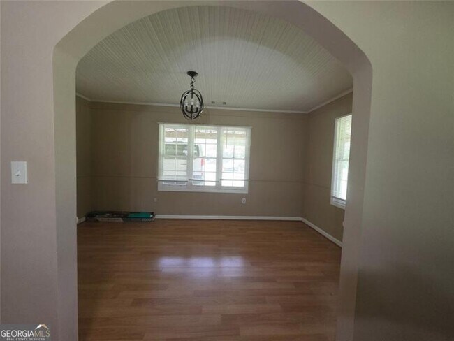 Building Photo - 220 Tuscarora Trail