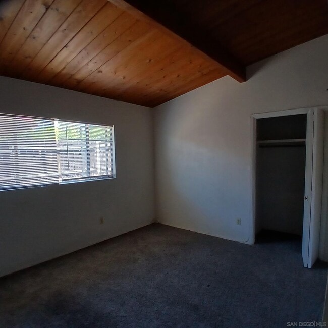 Building Photo - 4841 69th Pl