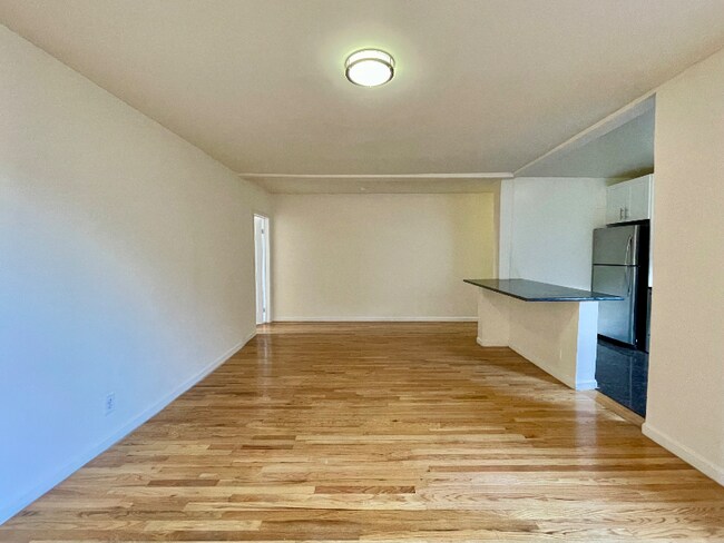 Building Photo - 540 W 136TH St