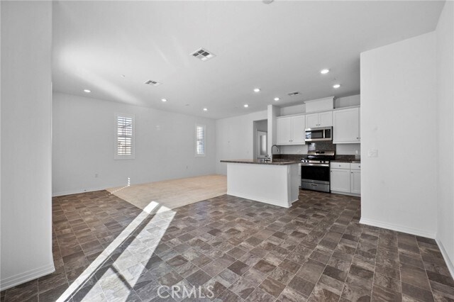 Building Photo - 34495 Agave Dr