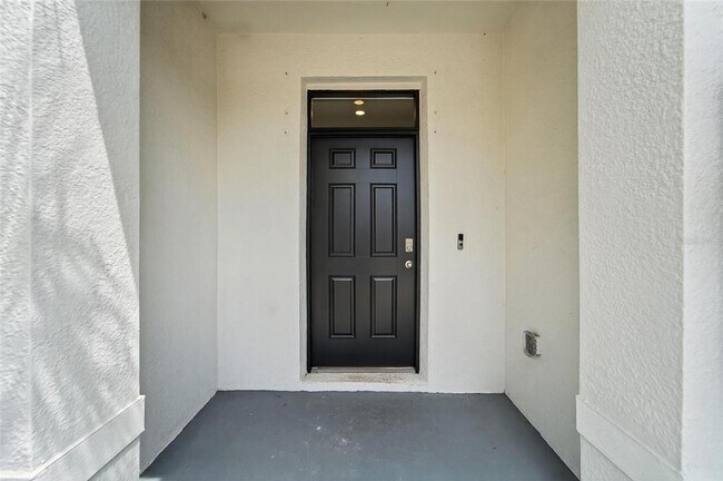 Building Photo - 5068 Captain Davis Dr