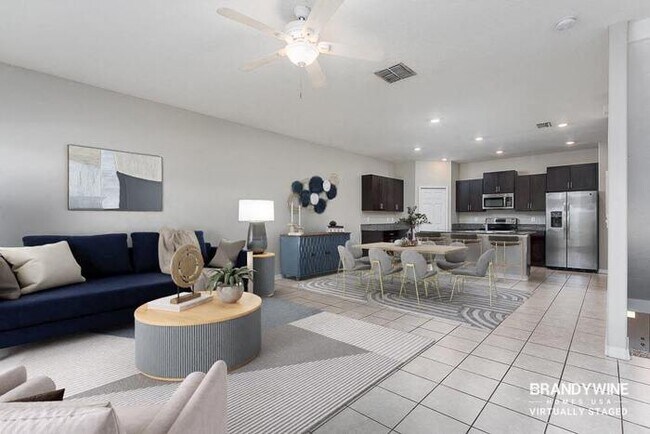 Building Photo - 5637 Mercado Dr