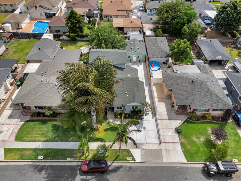 Building Photo - 9328 Firebird Ave