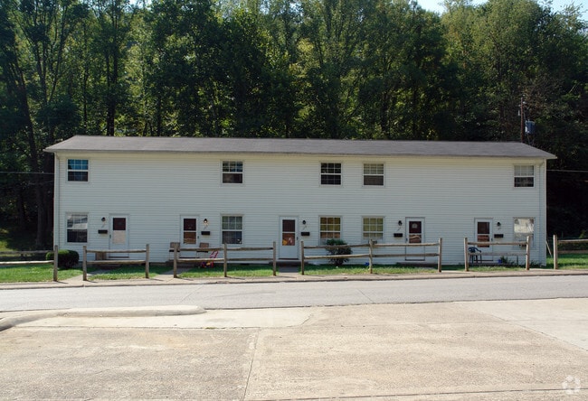 Primary Photo - Miracle Acres