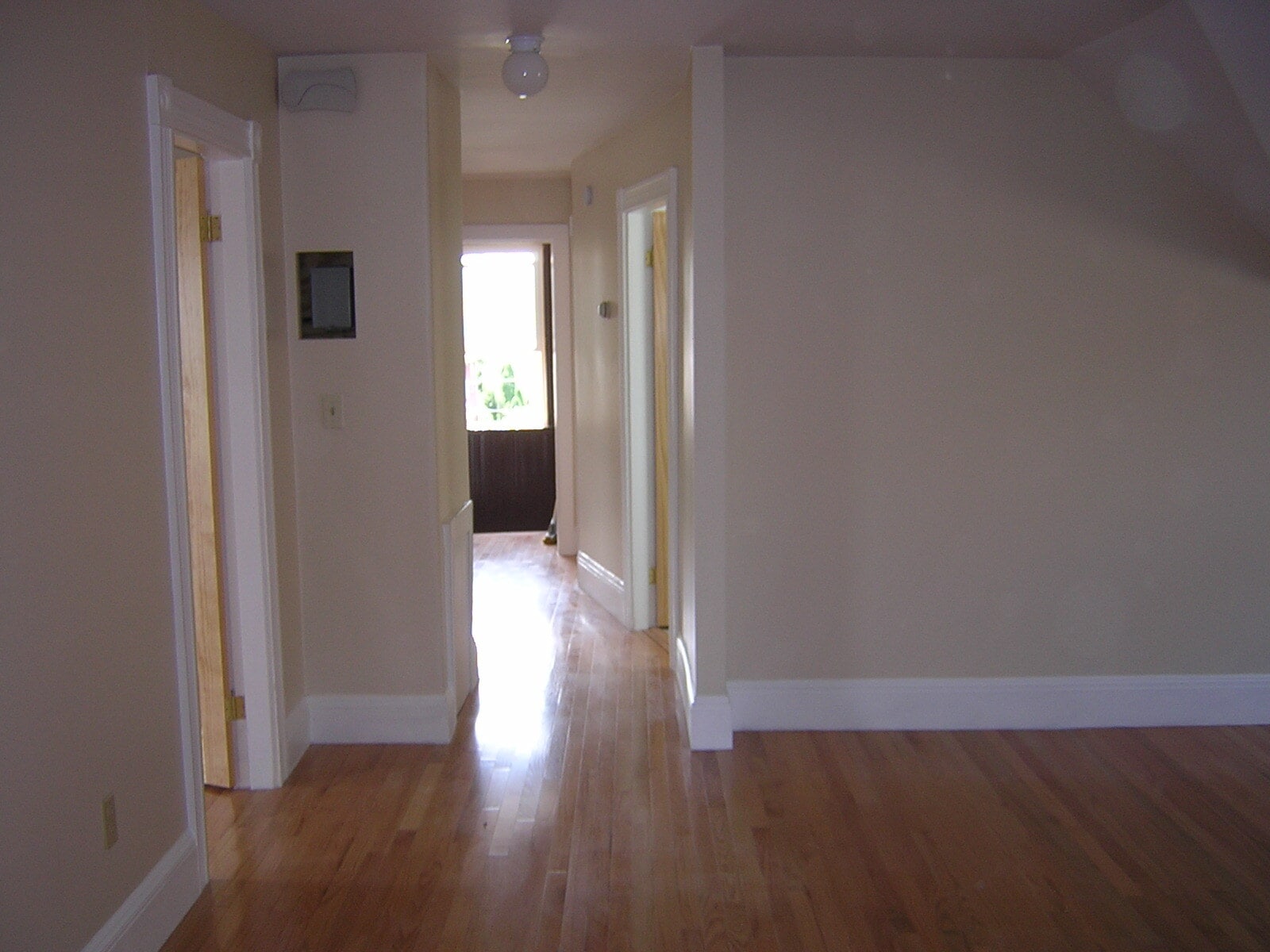 Building Photo - 55 University Ave